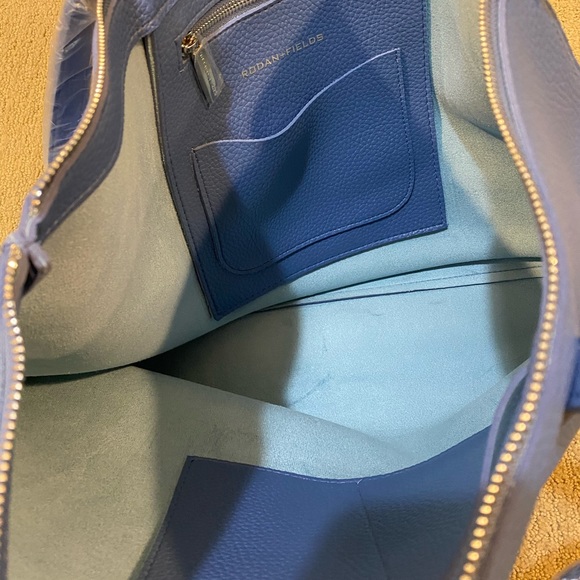 Rodan and Fields tote and make up bag - Picture 4 of 5